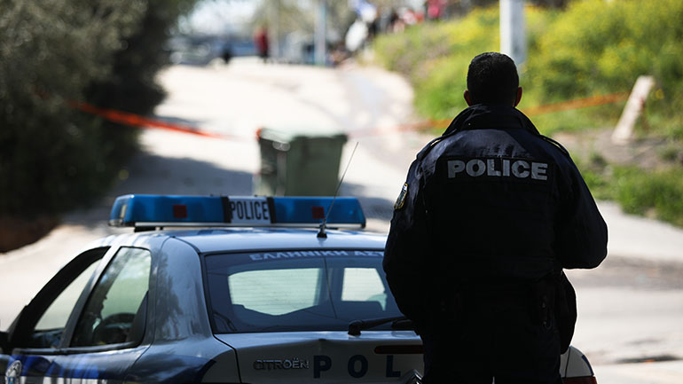 Συνελήφθη 15χρονος για παράνομη μεταφορά έξι μεταναστών στη Θεσσαλονίκη